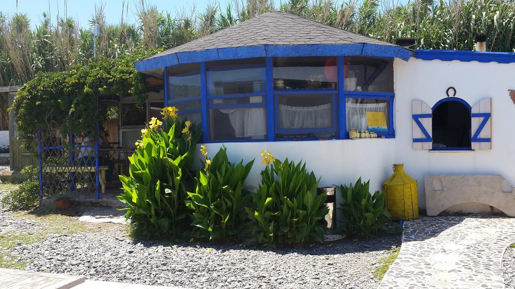 Lipsos Hotel Yeniliman Exterior photo